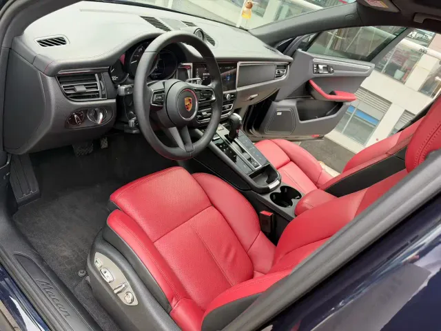 Porsche Macan — Фото автомобиля 4
