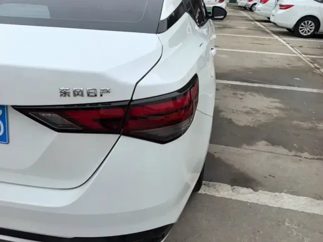 Nissan Sylphy — Фото автомобиля 7