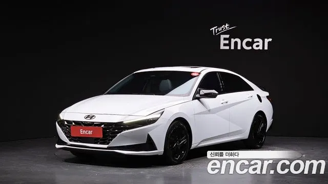 Фотография автомобиля — Hyundai Avante CN7