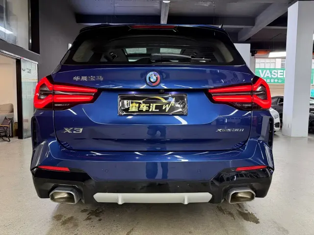BMW X3 — Фото автомобиля 12