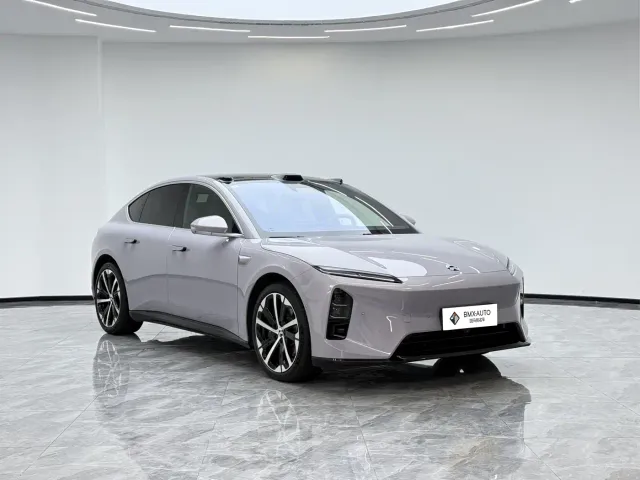 Nio ET5 — Фото автомобиля 7