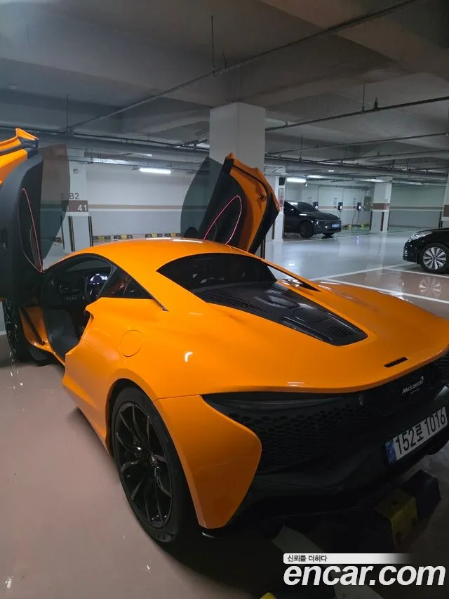 McLaren Artura — Фото автомобиля 5