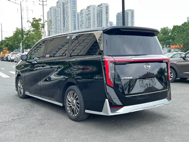 GAC Trumpchi M8 — Фото автомобиля 5