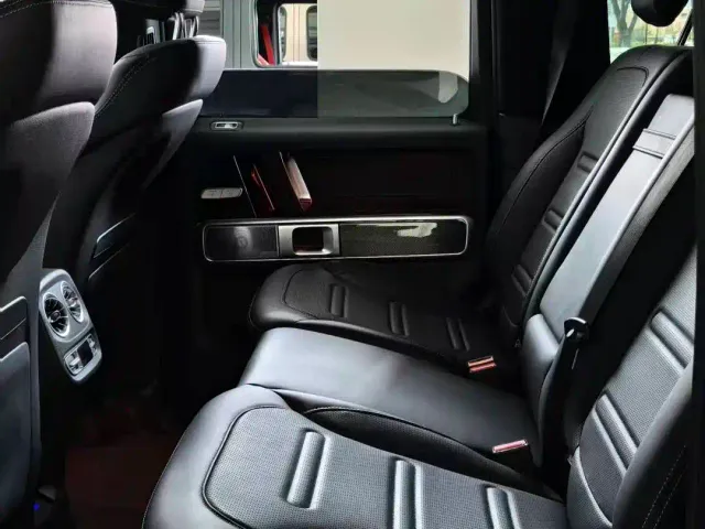 Mercedes-Benz G-Class — Фото автомобиля 18