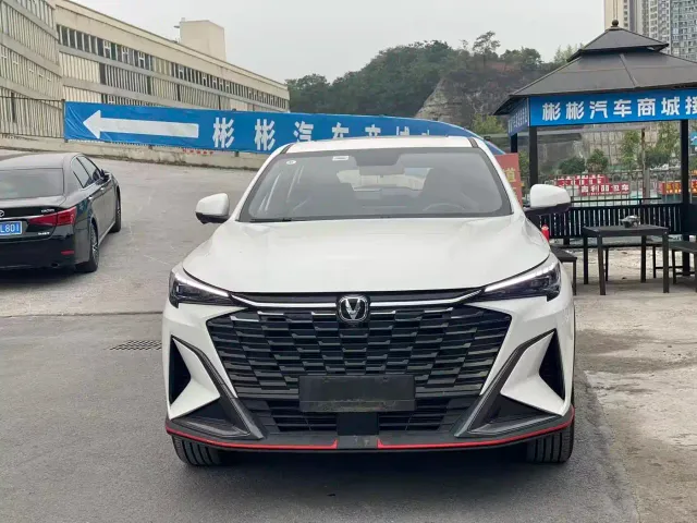 Changan X5 Plus — Фото автомобиля 3