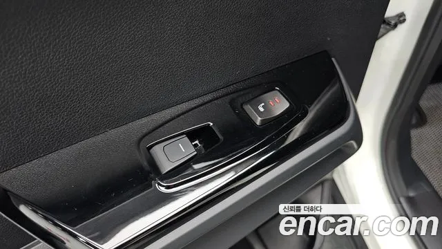 KG_Mobility_Ssangyong Torres Новый Torres Бензин 1.5 4WD — Фото автомобиля 18
