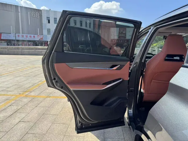 Changan CS75 Plus — Фото автомобиля 14