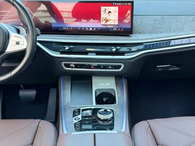 BMW X5 — Фото автомобиля 4