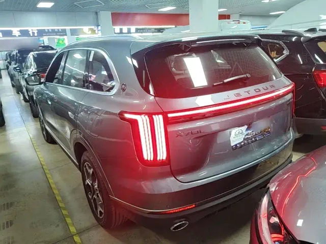 Jetour X70L — Фото автомобиля 4
