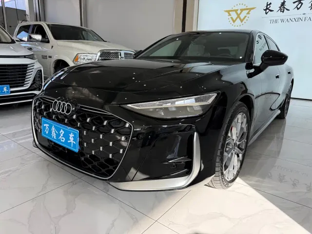 Фотография автомобиля — Audi A6L