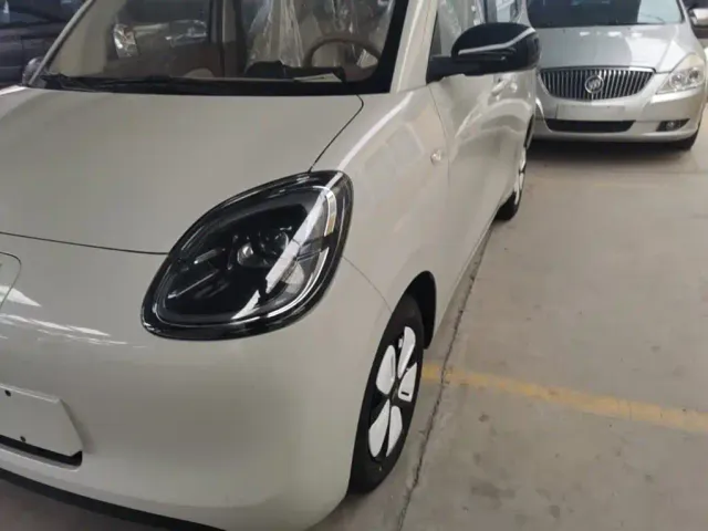 Wuling Hongguang Mini EV — Фото автомобиля 23