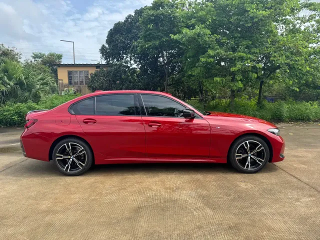 BMW 3 Series — Фото автомобиля 4