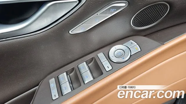 Genesis G80 Бензин 2.5 турбо AWD — Фото автомобиля 21