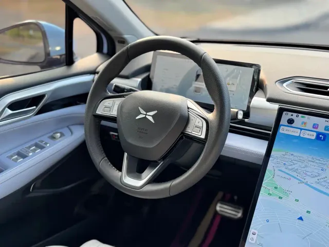Xpeng P5 — Фото автомобиля 16