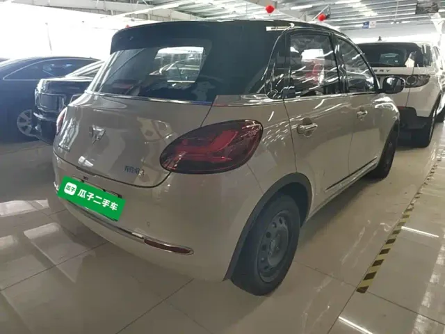 Wuling Bingo — Фото автомобиля 6