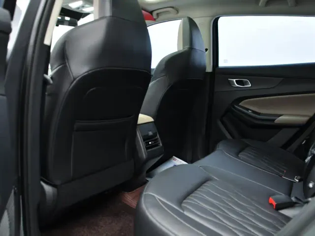 Changan CS55 Plus — Фото автомобиля 12