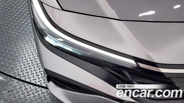Hyundai AVANTE Новый Avante (CN7) — Фото автомобиля 21