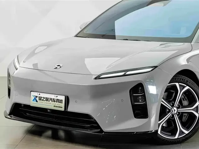 NIO NIO ET5T 2025 75kWh Touring — Фото автомобиля 2