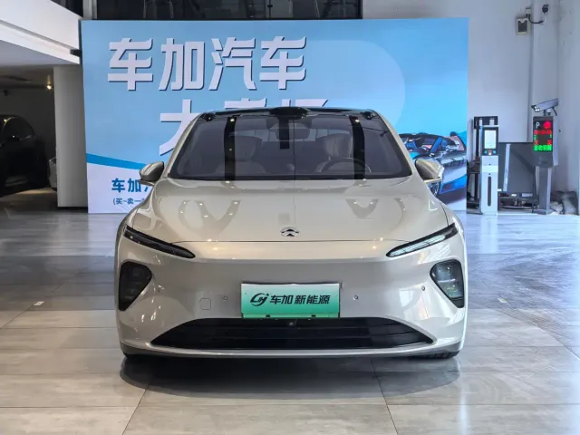 Nio ET7 — Фото автомобиля 2