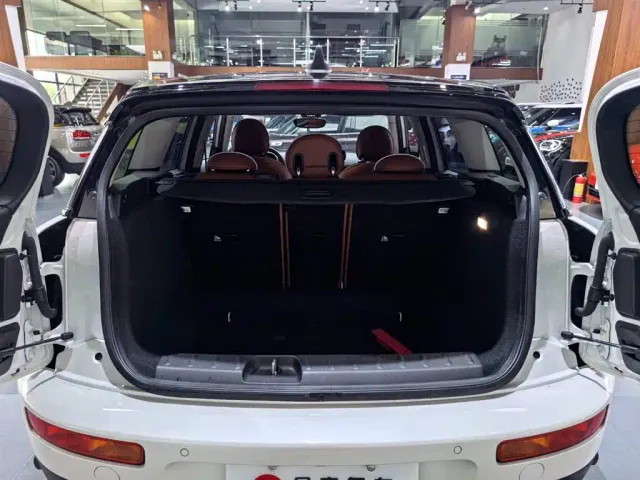 MINI Clubman — Фото автомобиля 19