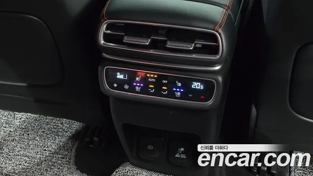 Genesis GV80 Coupe — Фото автомобиля 29