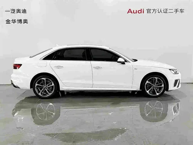 Audi A4L — Фото автомобиля 3