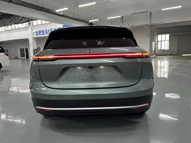 Nio ES6 — Фото автомобиля 11