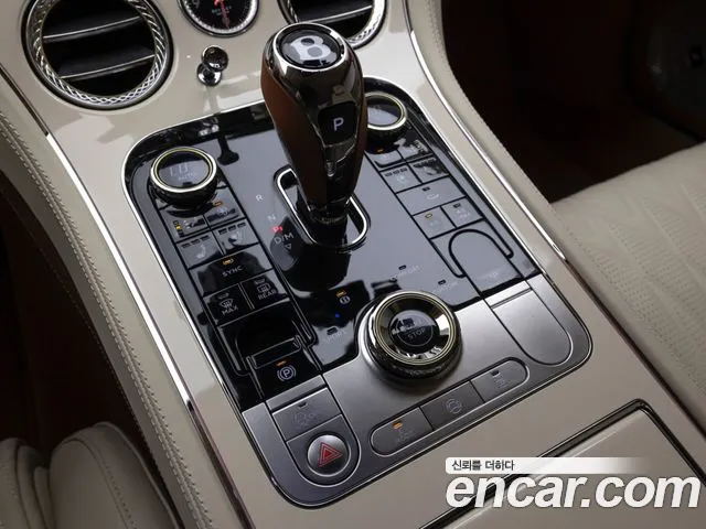 Bentley Continental — Фото автомобиля 15