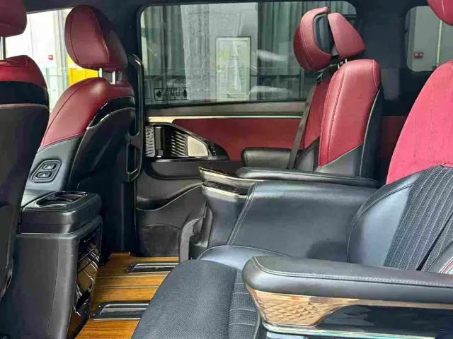 GAC Trumpchi M8 — Фото автомобиля 9