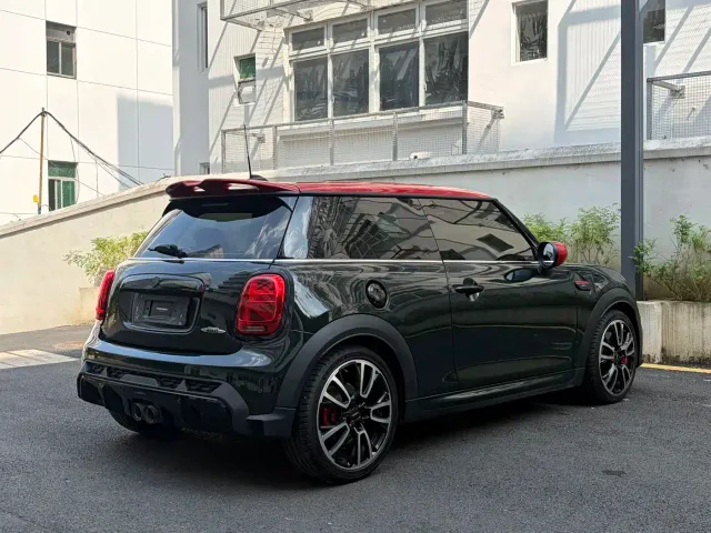 MINI John Cooper Works — Фото автомобиля 5