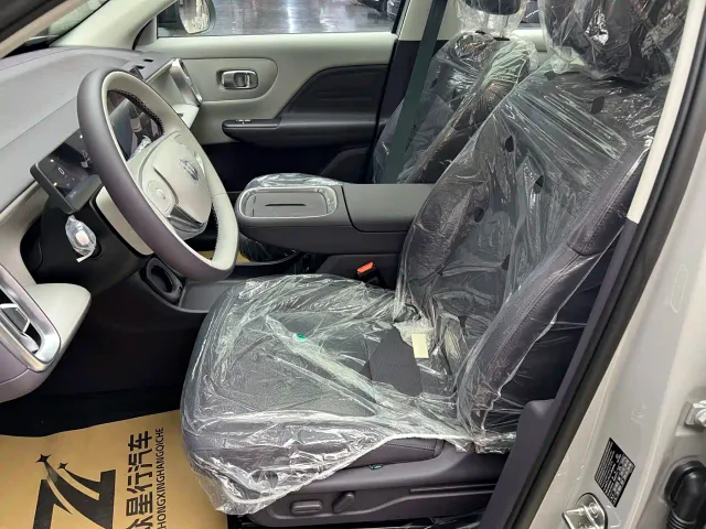 Leapmotor B10 — Фото автомобиля 14