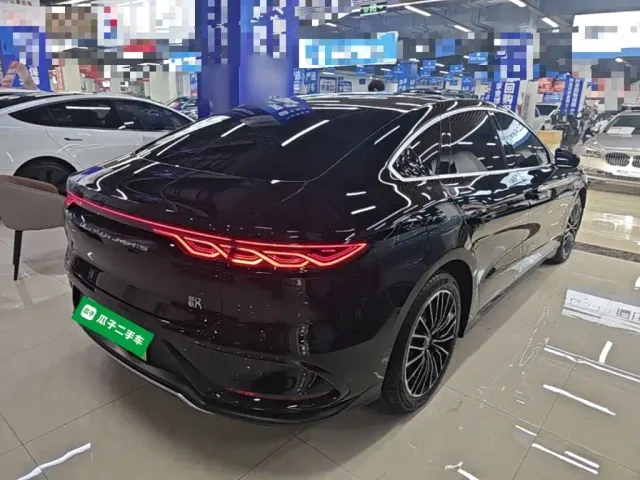 BYD Han — Фото автомобиля 6