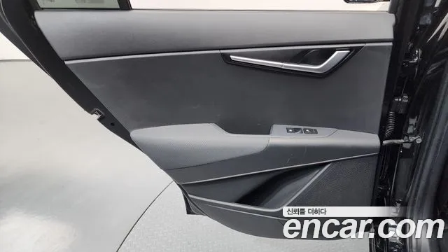 Kia Niro New — Фото автомобиля 14