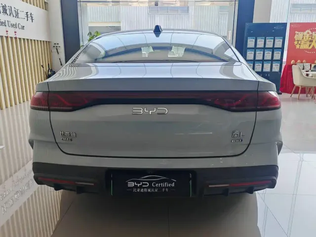 BYD Qin L — Фото автомобиля 6