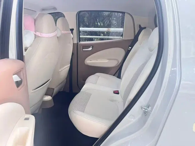 Wuling Hongguang Mini EV — Фото автомобиля 6