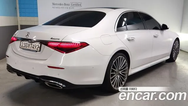 Mercedes-Benz S-Class — Фото автомобиля 2