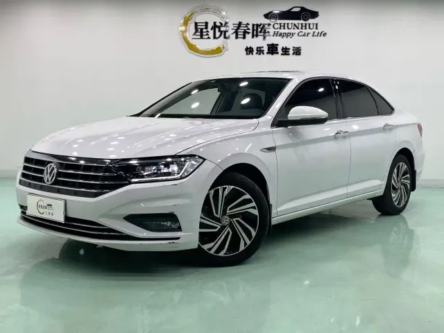 Фотография автомобиля — Volkswagen Sagitar