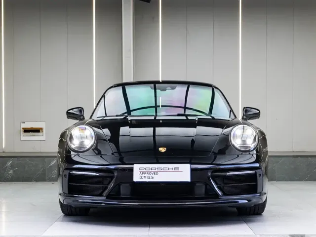 Porsche 911 — Фото автомобиля 3