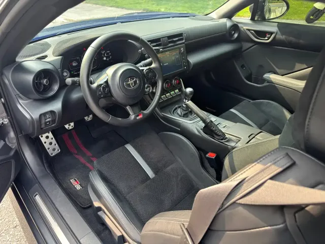 Toyota 86 — Фото автомобиля 8