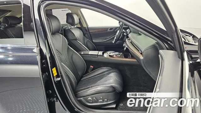 Genesis G80 Бензин 3.5 турбо AWD — Фото автомобиля 26