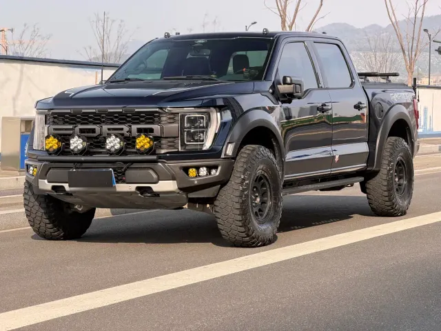 Фотография автомобиля — Ford F-150 Raptor