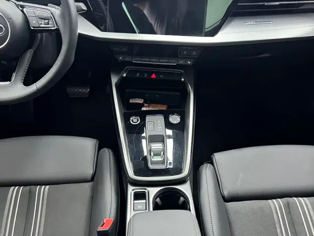 Audi Audi A3 2021 A3L Limousine 35 TFSI Fashion Sport — Фото автомобиля 11
