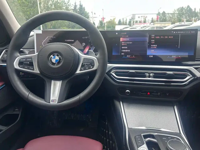 BMW 3 Series — Фото автомобиля 8