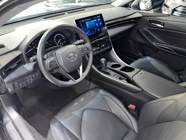 Toyota Avalon — Фото автомобиля 11