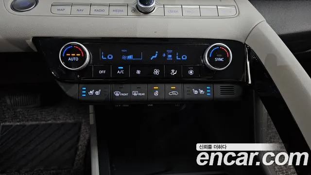 Hyundai Avante CN7 — Фото автомобиля 20
