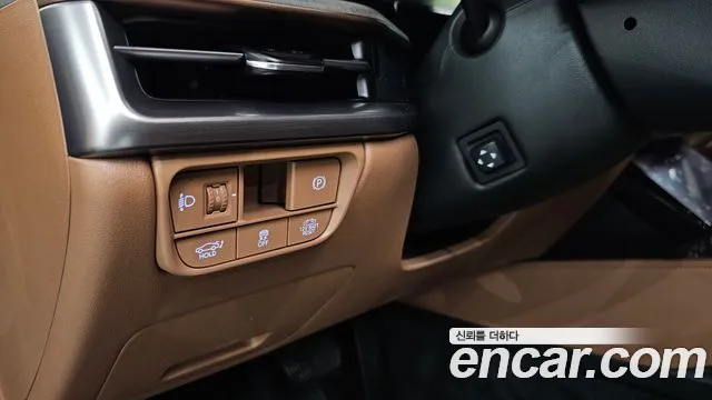 Hyundai Grandeur GN7 — Фото автомобиля 27