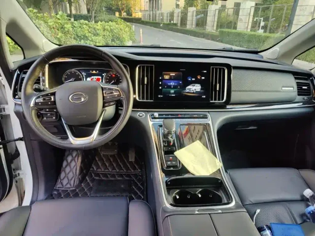 GAC Trumpchi M8 — Фото автомобиля 5