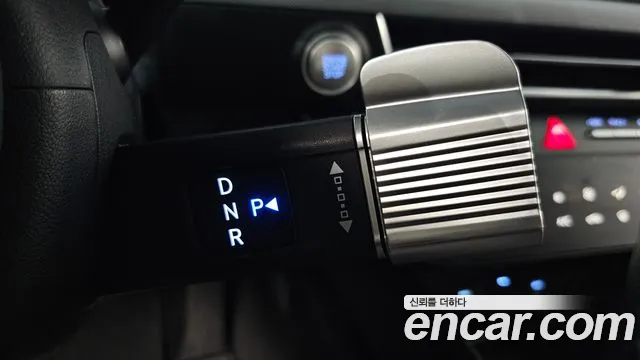 Hyundai Sonata — Фото автомобиля 12