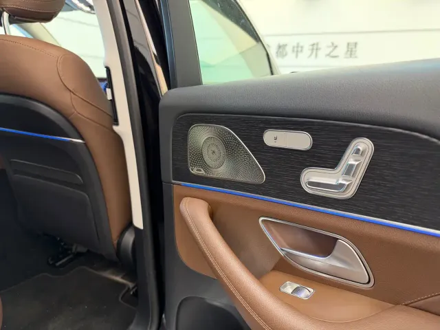 Mercedes-Benz GLE-Class — Фото автомобиля 14