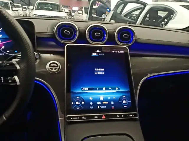 Mercedes-Benz C-Class — Фото автомобиля 9
